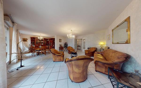 Appartement à vendre    3 pièces •  Villefranche-sur-Saône