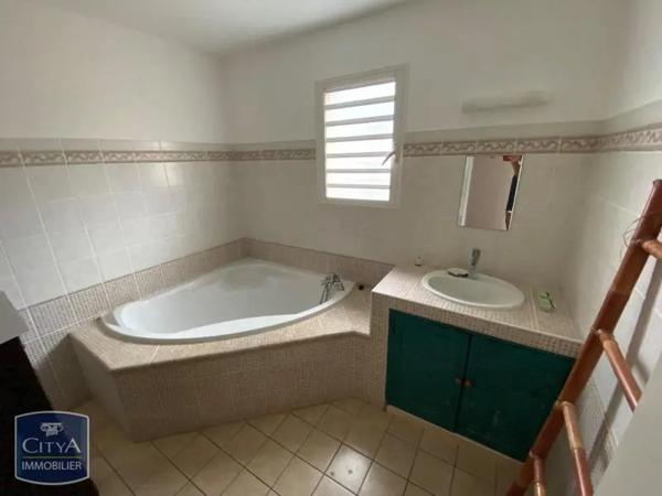 Maison à louer 5 pièces 124.81m²