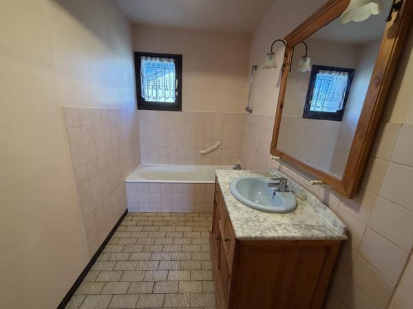 MAISON DE PLAIN-PIED MONTBARD