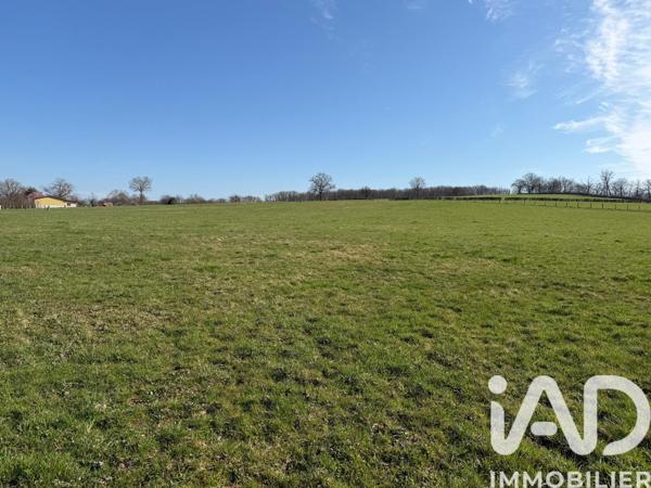 Terrain à vendre 65 900 m² Urbise