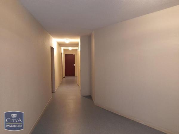 Appartement à louer 1 pièce 25.61m²