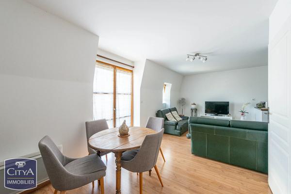 Appartement à vendre 2 pièces 48.85m² Valenciennes (59300)