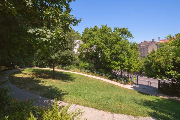 Exclusivité - Antiquaille -Appartement 81m² - 2 chambres - Terrasse