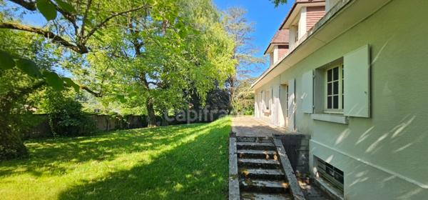 Villa d’Architecte près d'Arbois – Charme et Élégance au Cœur du Vignoble Jurassien