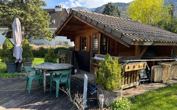 Maison à vendre    4 pièces •  Cluses