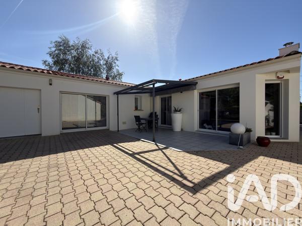 Maison à vendre 6 pièces 110 m² Basse-Goulaine