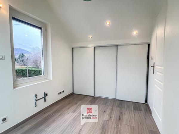 Saint Martin d'Uriage (38410) - Vente interactive - Maison 2 chambres + jardin