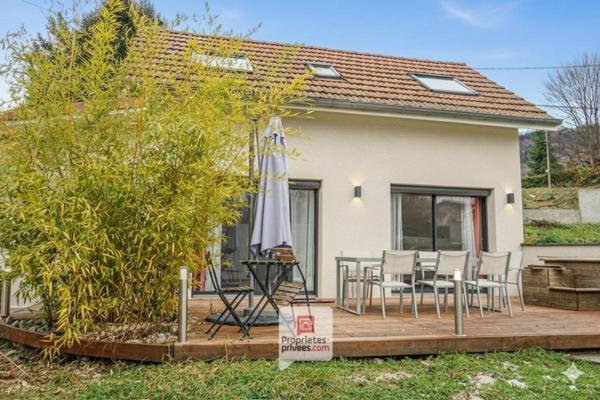 Saint Martin d'Uriage (38410) - Vente interactive - Maison 2 chambres + jardin