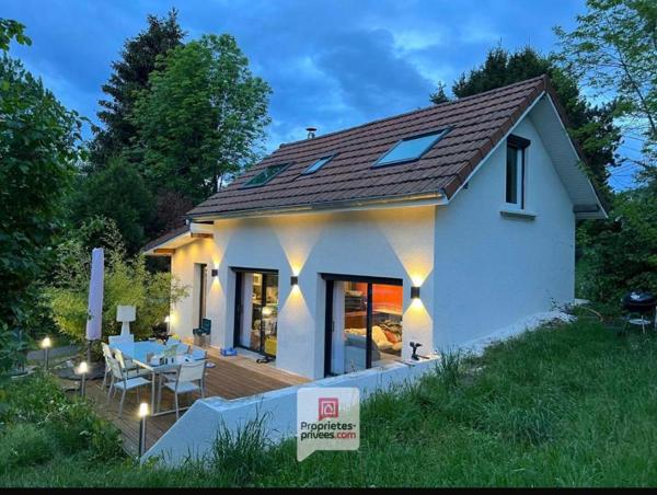Saint Martin d'Uriage (38410) - Vente interactive - Maison 2 chambres + jardin
