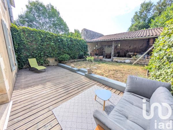 Maison à vendre 6 pièces 184 m² Lussac-les-Châteaux