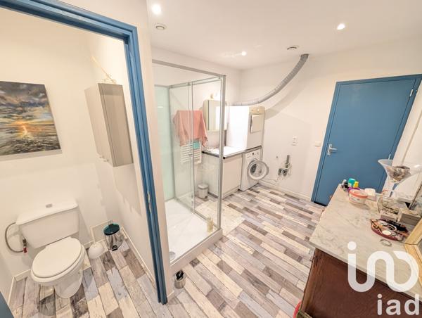 Maison à vendre 6 pièces 184 m² Lussac-les-Châteaux