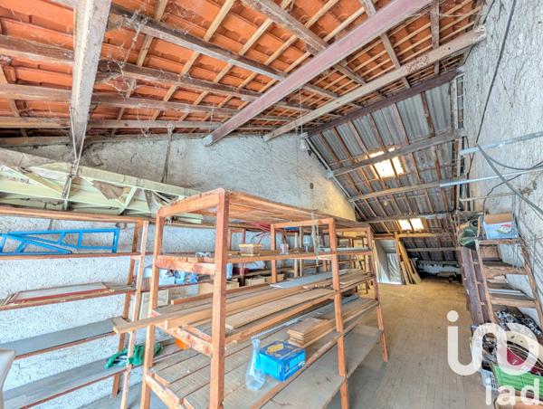 Maison à vendre 6 pièces 184 m² Lussac-les-Châteaux