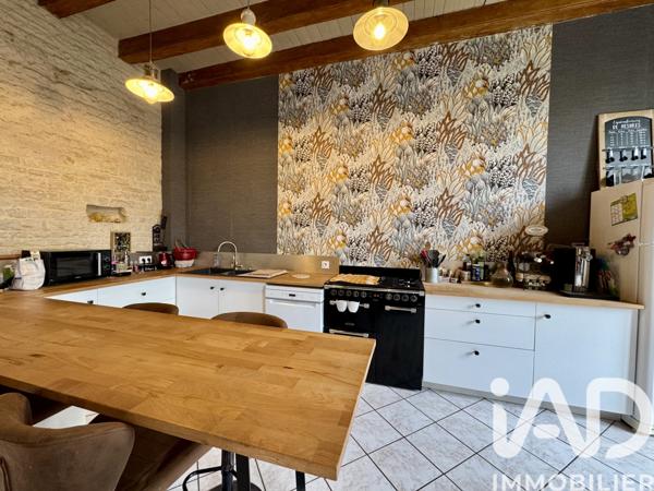 Maison à vendre 6 pièces 238 m² Fors