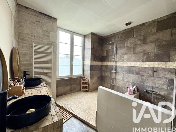 Maison à vendre 6 pièces 238 m² Fors