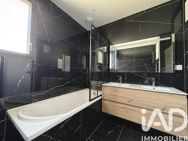 Maison à vendre 6 pièces 105 m² Thorigné-Fouillard