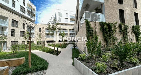 Location Appartement meublé 3 pièces 73.7 m² - Antony 92160
