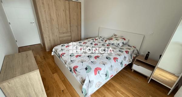 Location Appartement meublé 3 pièces 73.7 m² - Antony 92160