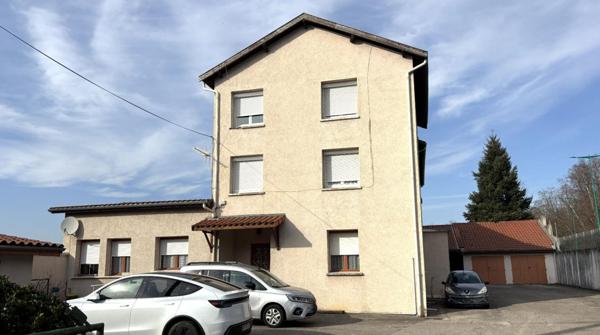 Immeuble Saint Jean Bonnefonds 380.35 m2