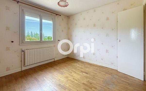 Maison à vendre    4 pièces •  Brignac-la-Plaine