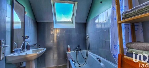 Maison traditionnelle 5 pièces de 86 m² à Saint-Pierre-Quiberon (56510)