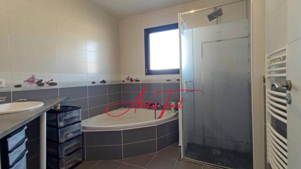 Maison à vendre 6 pièces de 154 m²