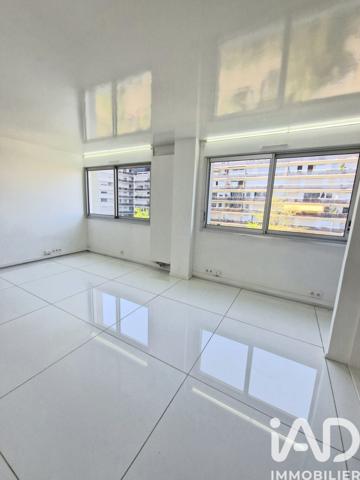 Location appartement 4 pièces 95 m² Clichy