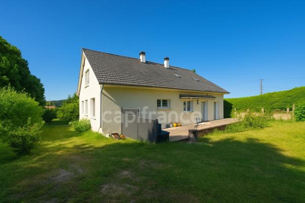 🏡 Grande maison familiale – 222 m² – 6 chambres – Terrain 3 927 m² –