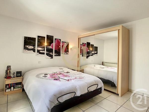Maison à vendre  5 pièces - 185 m 2   PERPIGNAN  - 66