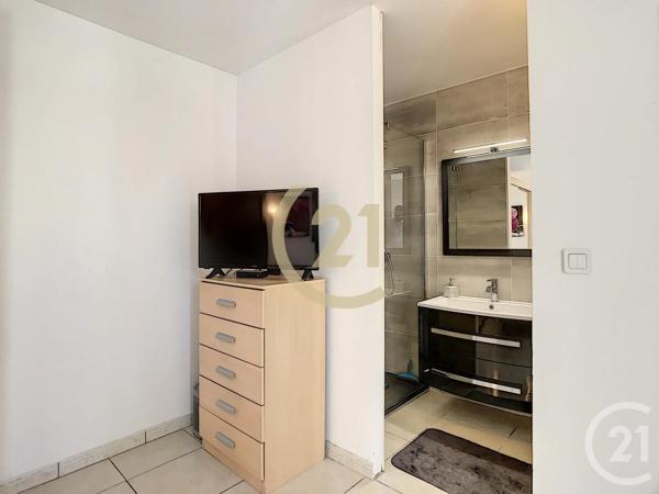 Maison à vendre  5 pièces - 185 m 2   PERPIGNAN  - 66