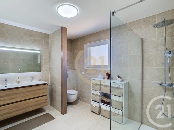 Maison à vendre  5 pièces - 185 m 2   PERPIGNAN  - 66