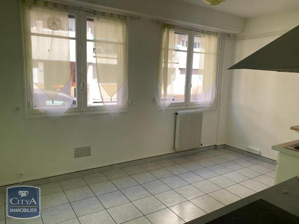 Appartement à louer 3 pièces 72.36m²