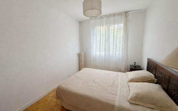 Appartement à vendre    4 pièces • 84,30 m2 Le Pecq