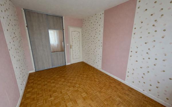 Appartement à vendre    4 pièces • 84,30 m2 Le Pecq