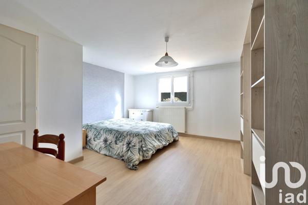 Maison à vendre 7 pièces 145 m² Grézieu-la-Varenne