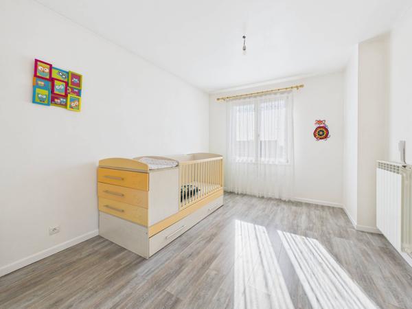 Saint-Pierre-du-Perray (91280) Charmante maison familiale – 5 chambres – Sous-sol total avec garage