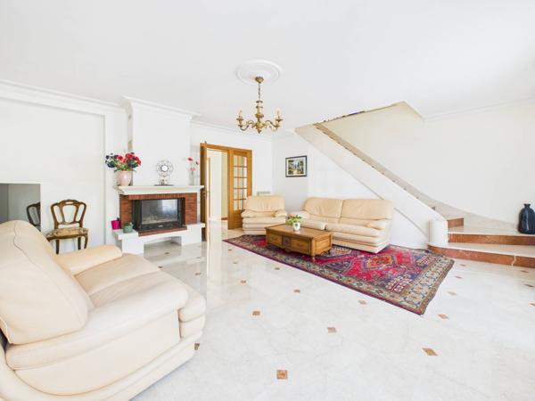 Saint-Pierre-du-Perray (91280) Charmante maison familiale – 5 chambres – Sous-sol total avec garage