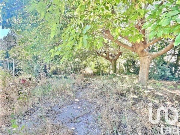 Maison 3 pièces de 70 m² à Salon-de-Provence (13300)