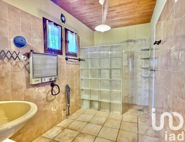 Maison 3 pièces de 70 m² à Salon-de-Provence (13300)