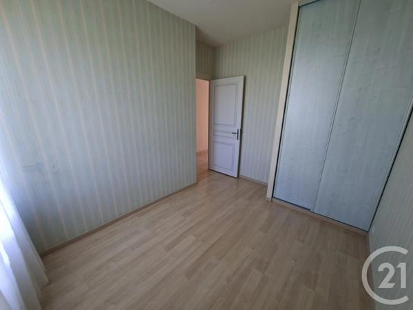 Maison à vendre  6 pièces - 95 m 2   CHATEAUBRIANT  - 44