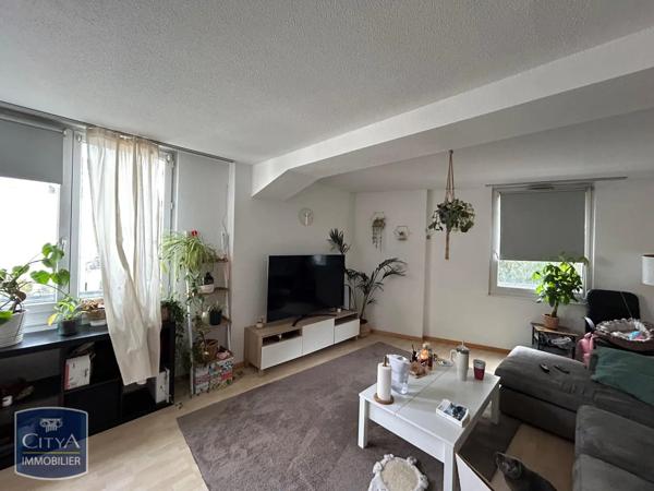 Appartement à louer 2 pièces 52m²
