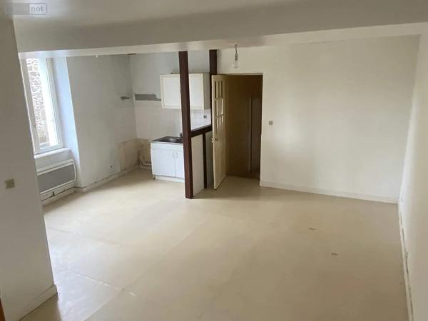 Achat - Immeuble Fougères 35300 10 pièces 242 m 2 188 m 2