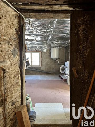 Maison 5 pièces de 92 m² à Beaulieu-sur-Dordogne (19120)