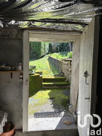 Maison 5 pièces de 92 m² à Beaulieu-sur-Dordogne (19120)
