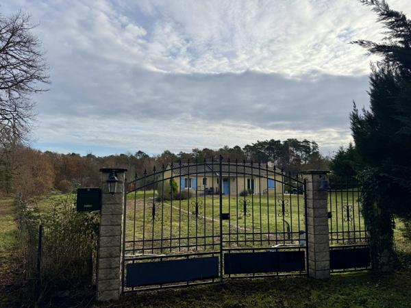 Plain-pied récent sur terrain de 3500 m²