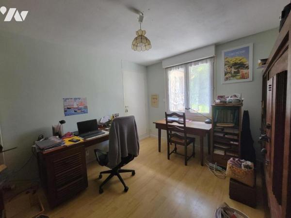 Propriété dans hameau en campagne