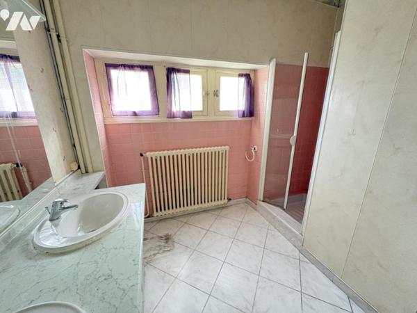 Maison à seulement 50 mètres des plages et du remblai de Damgan