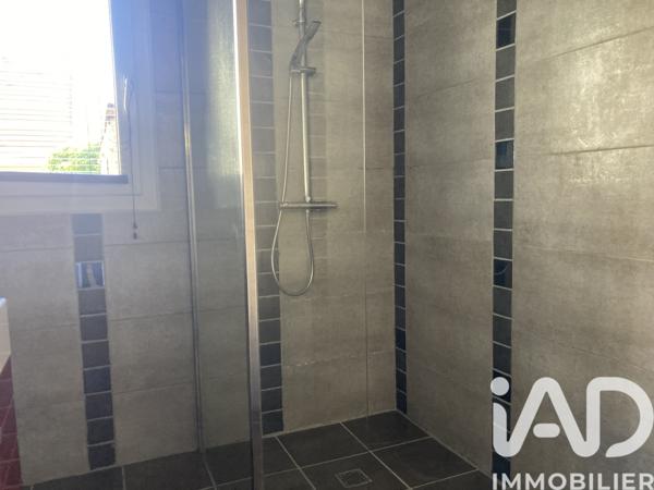 Location maison 5 pièces 125 m² Bénouville