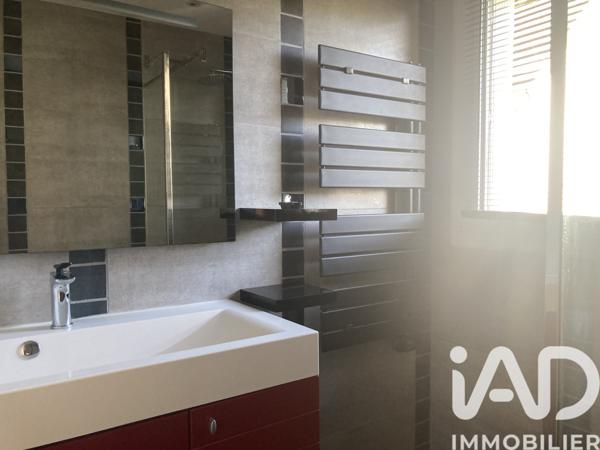 Location maison 5 pièces 125 m² Bénouville