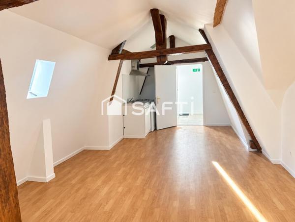 Immeuble de rapport rénové – potentiel 2 300 €/mois – rendement brut potentiel 17 %