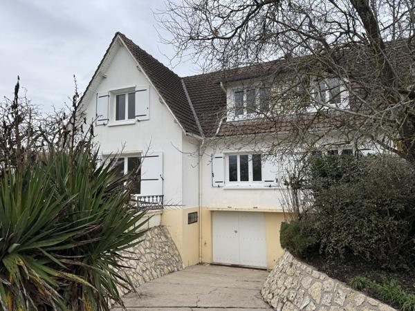 Voves (28150) Maison familiale - Jardin/Garages